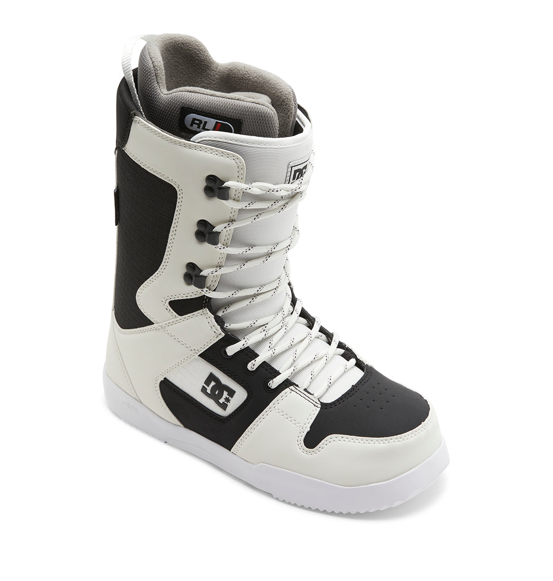 adyo200056_dcshoes_owh_frt1.jpg